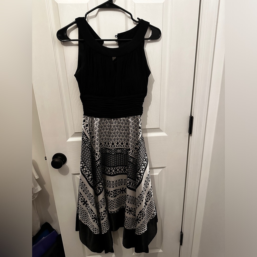 Women’s dress